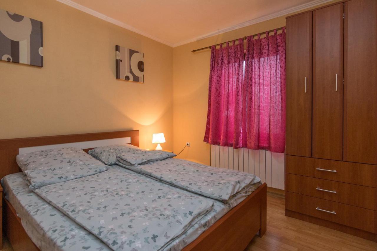 Apartments Andric Калюд'єрске Баре Екстер'єр фото
